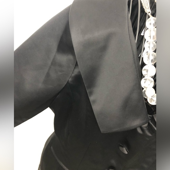 Jessica Howard feathers black blazer size 12p - Picture 5 of 9